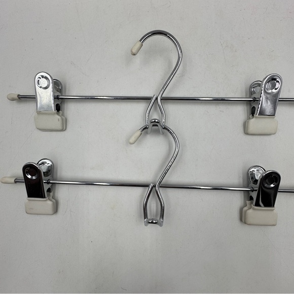 VGT Heavy-Gauge Metal Pant Skirt Hangers Non-Slip Clip w/ Cascade Hook LOT of 4 - Picture 2 of 14